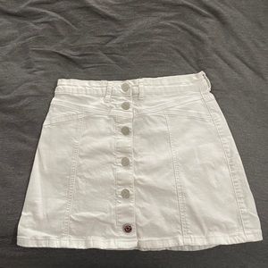 Forever 21 White denim skirt. Size 29 but fits like a small/medium